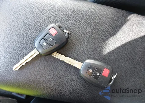 2015 Toyota Rav4 Le из США, поврежденный, VIN 2T3ZFREV7FW151422